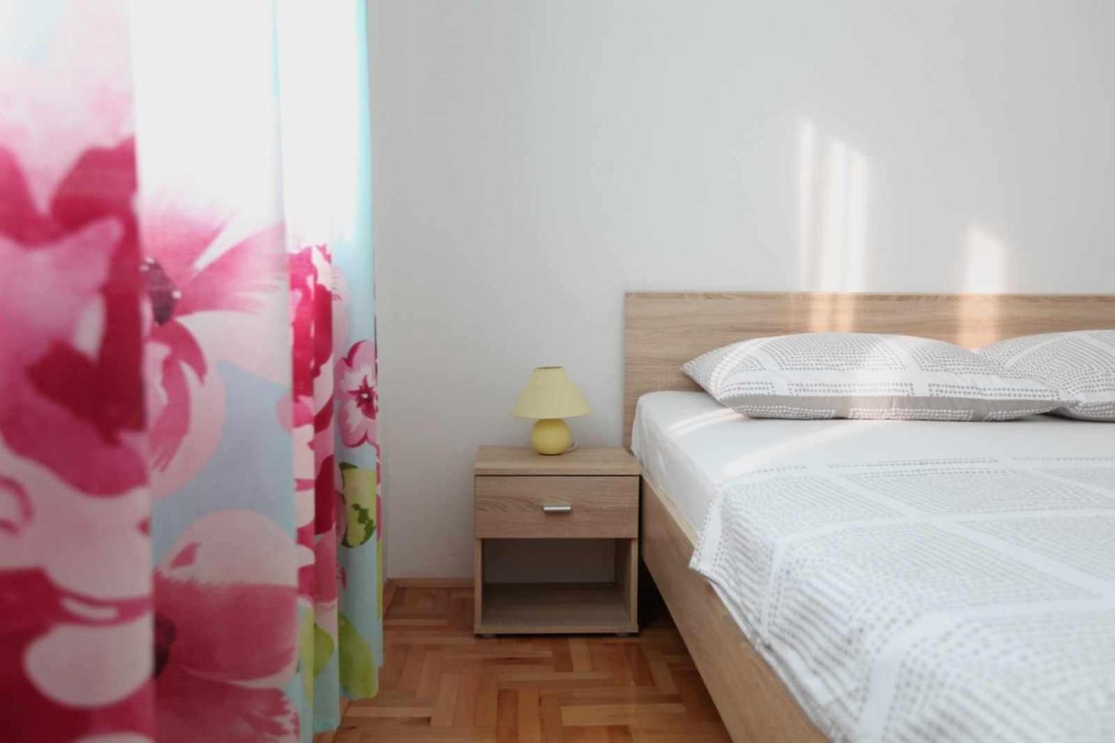 Apartmani Ivana Трогір Екстер'єр фото
